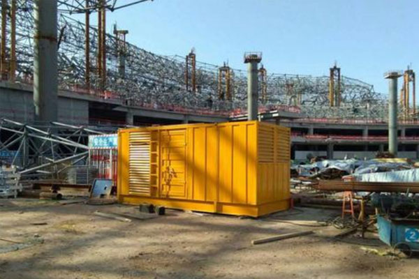 河南发电机出租如何判断空气滤清器是否需要更换？